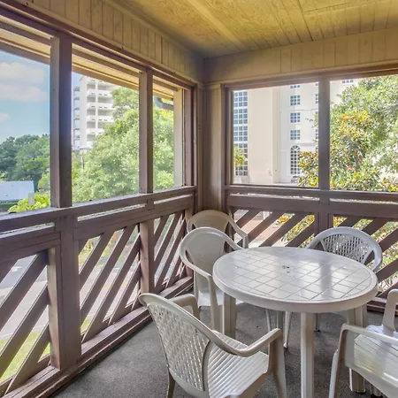 Myrtle Beach Resort Condo 3 Blocks To Ocean!
